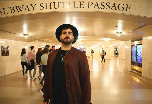 Mr. Gomez Makes History as the First Spanish DJ to Perform on the Brooklyn Bridge In New York City 15 Mr. Gomez Makes History as the First Spanish DJ to Perform on the Brooklyn Bridge In New York City 15