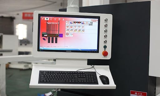 The Precise and Large Production for CNC Panel Saw, Explained 1 The Precise and Large Production for CNC Panel Saw, Explained 1